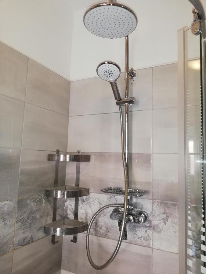 Apartman Postira Rot Dış mekan fotoğraf